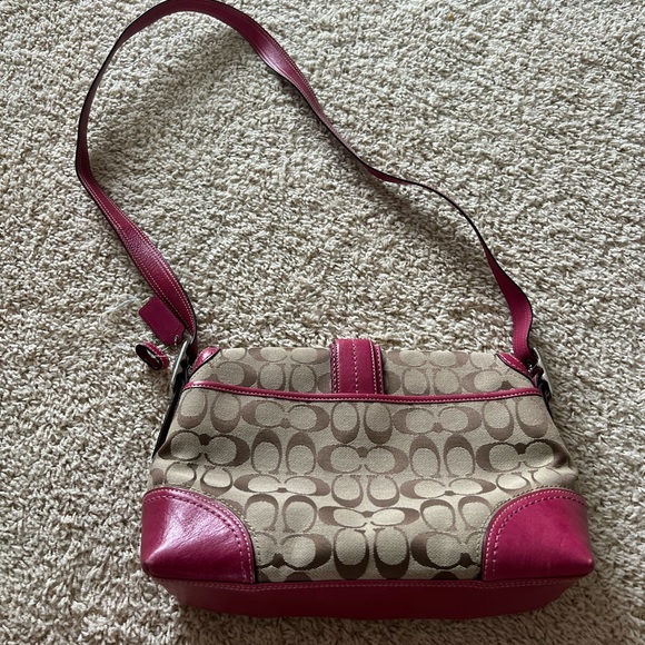 Pink Coach Bag - Picture 2 of 6